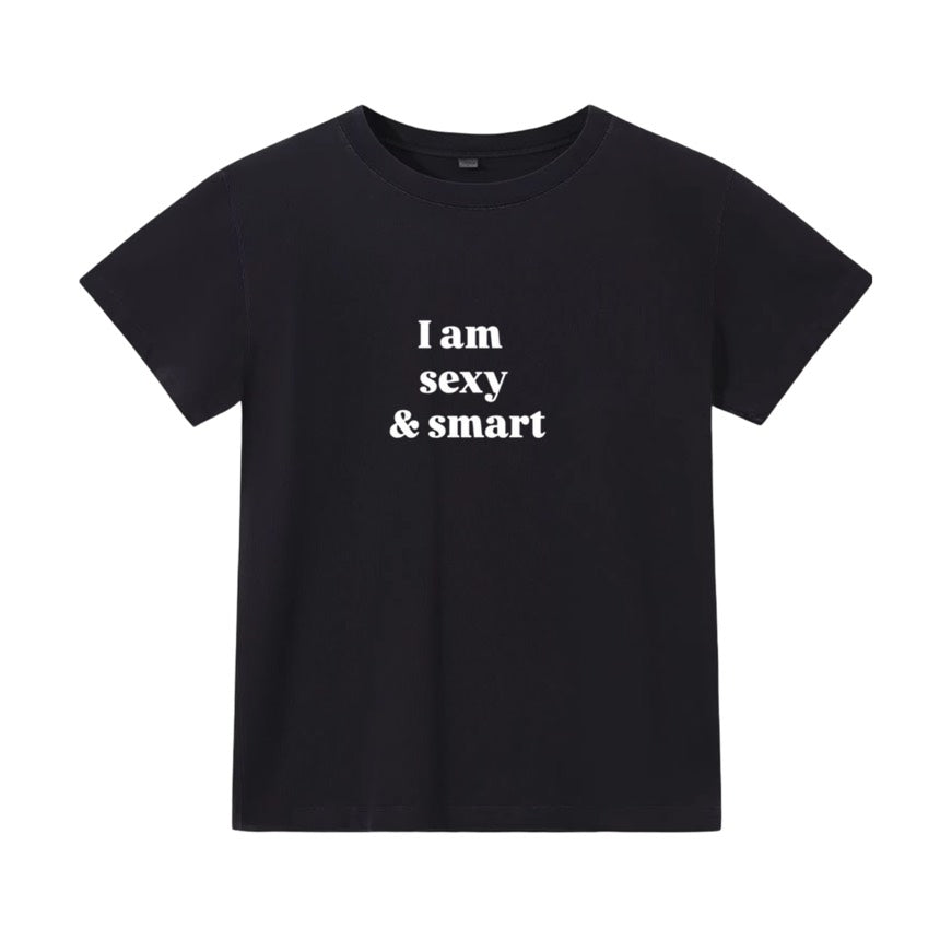 T-shirt coupe classique noire, texte blanc I Am Sexy And Smart